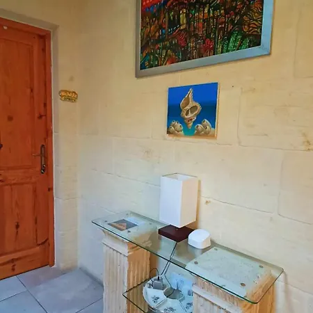 Arthome - Guest * Gharb (Gozo)