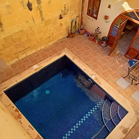 Arthome - Guest Apartament