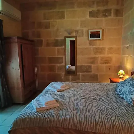 Arthome - Guest Apartament