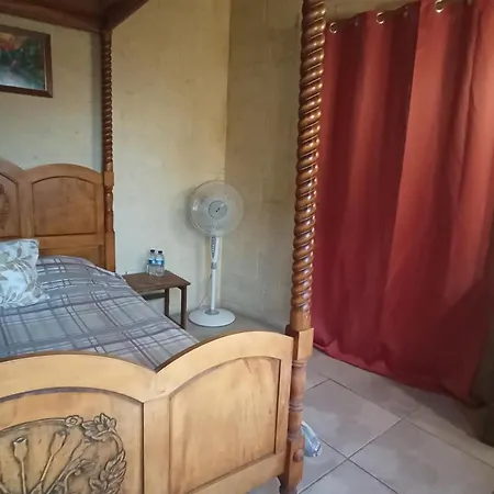 Arthome - Guest Apartament