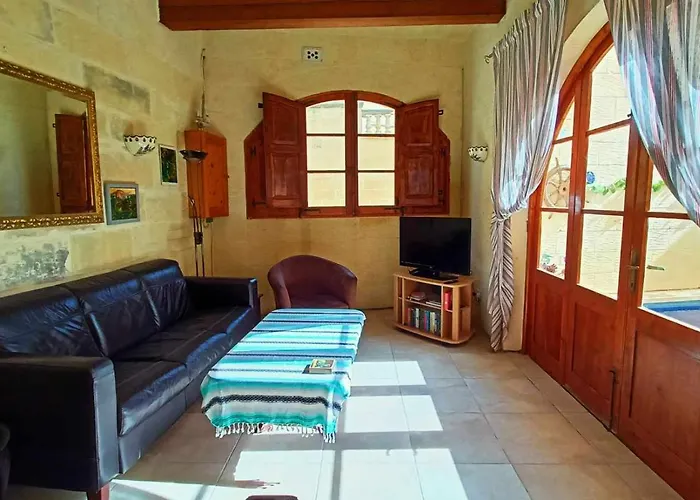 Arthome - Guest * Għarb