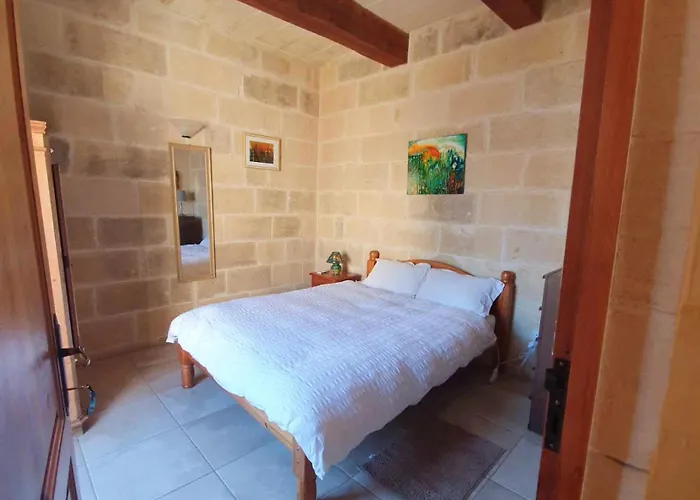 Arthome - Guest Apartman *